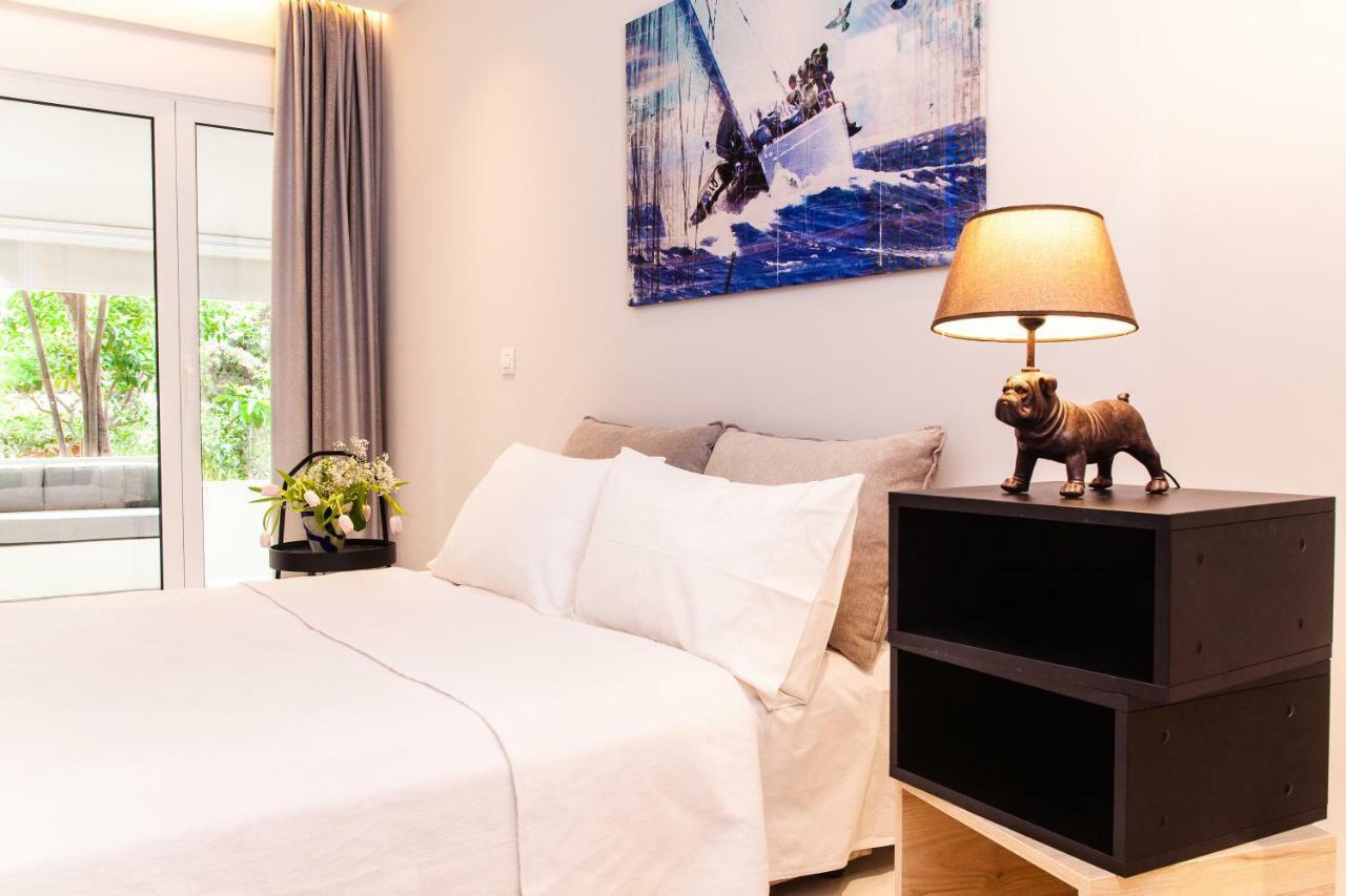 Sweet Suite Flora In Vouliagmeni Athen Exterior foto